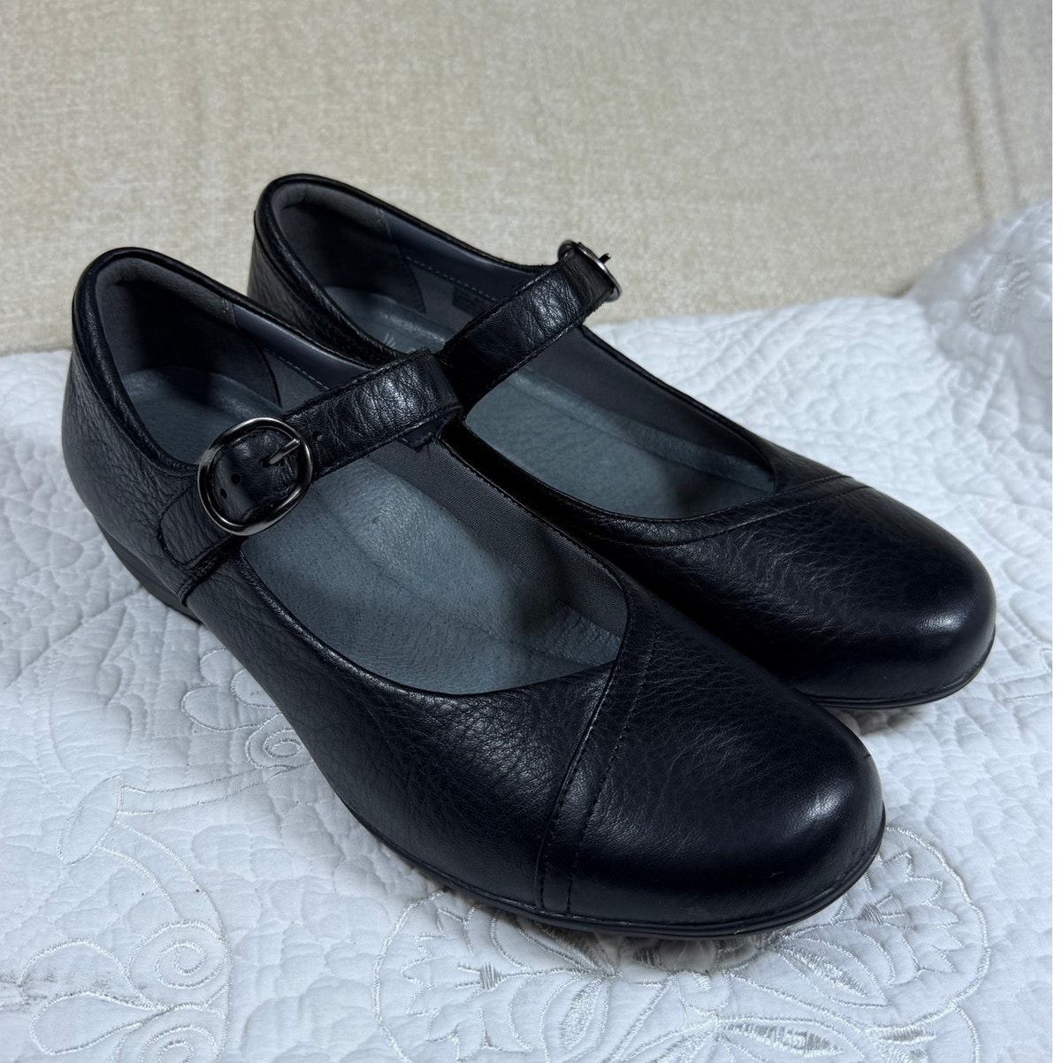 Dansko Women's Black 10.5 Pebbled Leather Mary Jane Comfort Shoes Casual Walking
